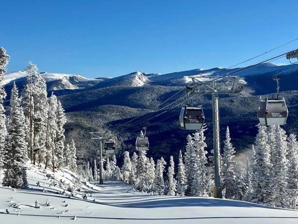 Ski In-Out Luxury Condo #3425 With Huge Hot Tub & Great Views - 500 Dollars Of Free Activities & Equipment Rentals Daily Winter Park Bagian luar foto